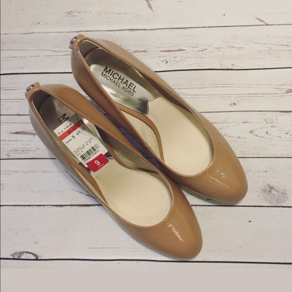 ✨NWT✨MICHAEL Michael Kors Flex Pumps
